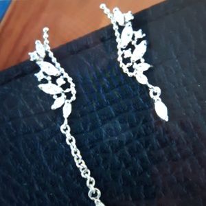 🆕EARRING LEAVES TWIGS ASYMMETRIC  KOREAN FASHION